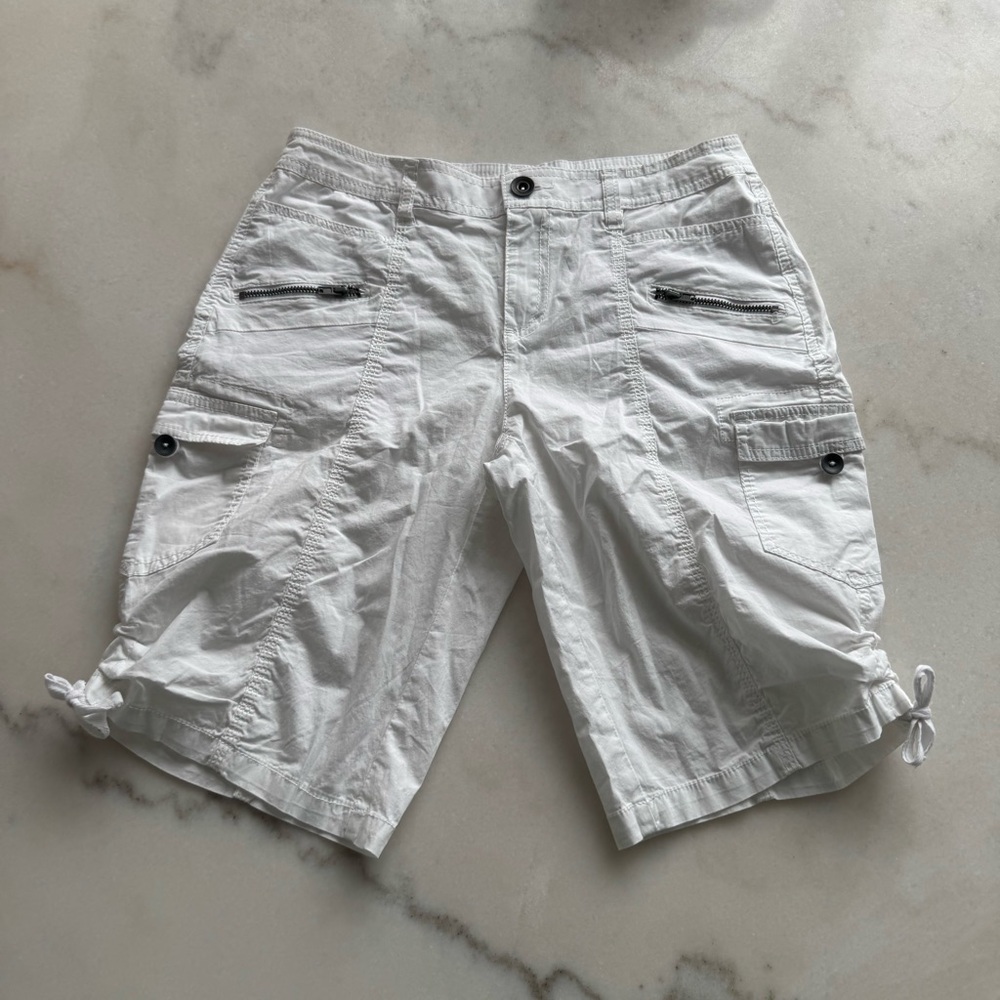 Style & Co. women’s White Cargo Shorts
